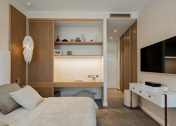 Old Town Luxury 3bd Praag